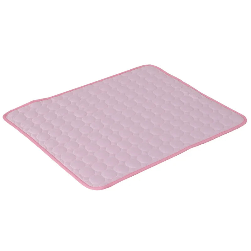 Brise de Pattes – Tapis Rafraîchissant Multi-usage