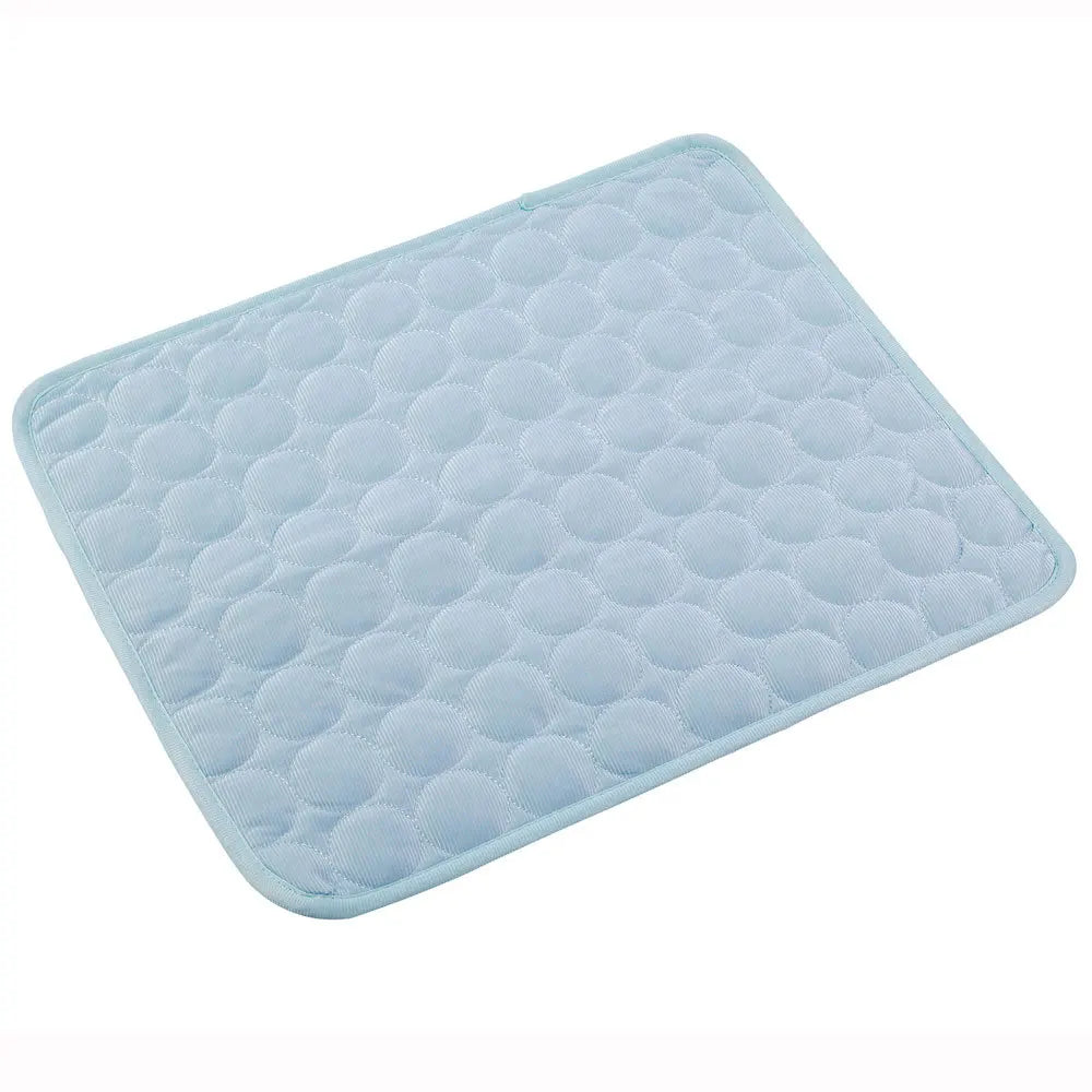 Brise de Pattes – Tapis Rafraîchissant Multi-usage